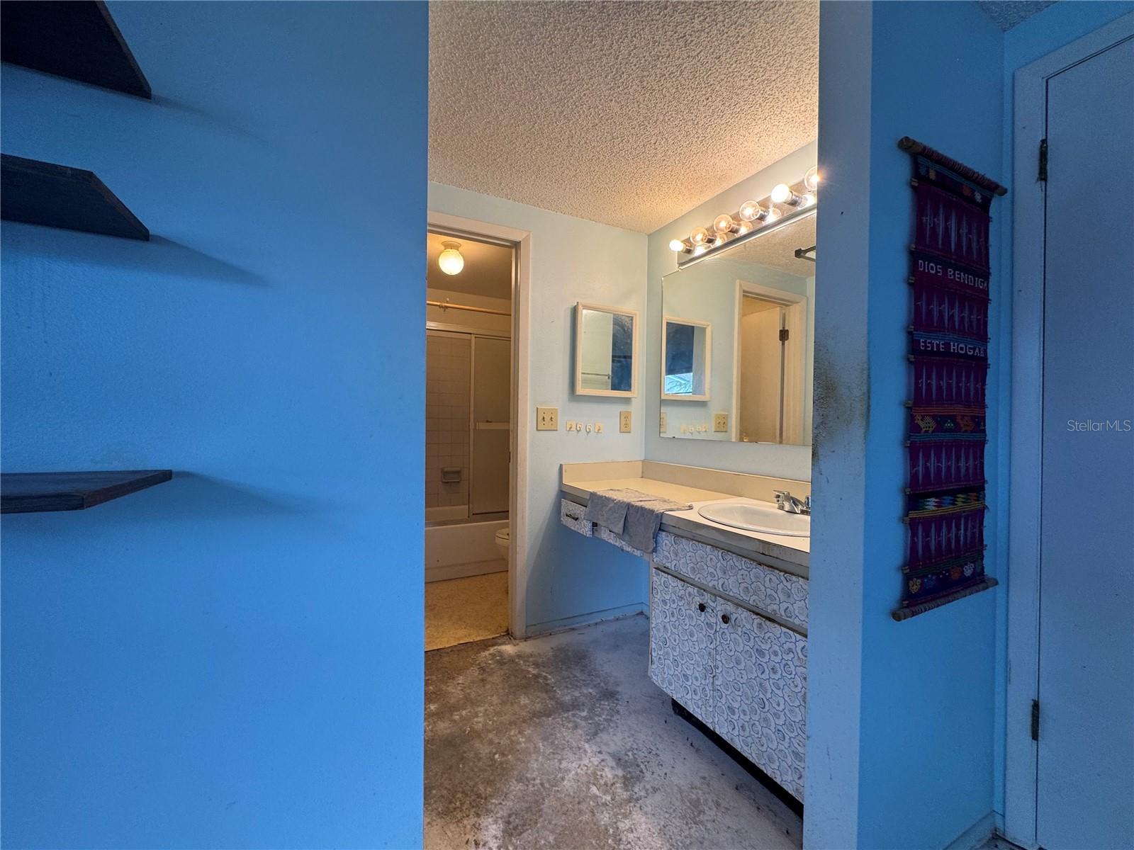 TIMBERLANE SUB UNIT 8C - Residential