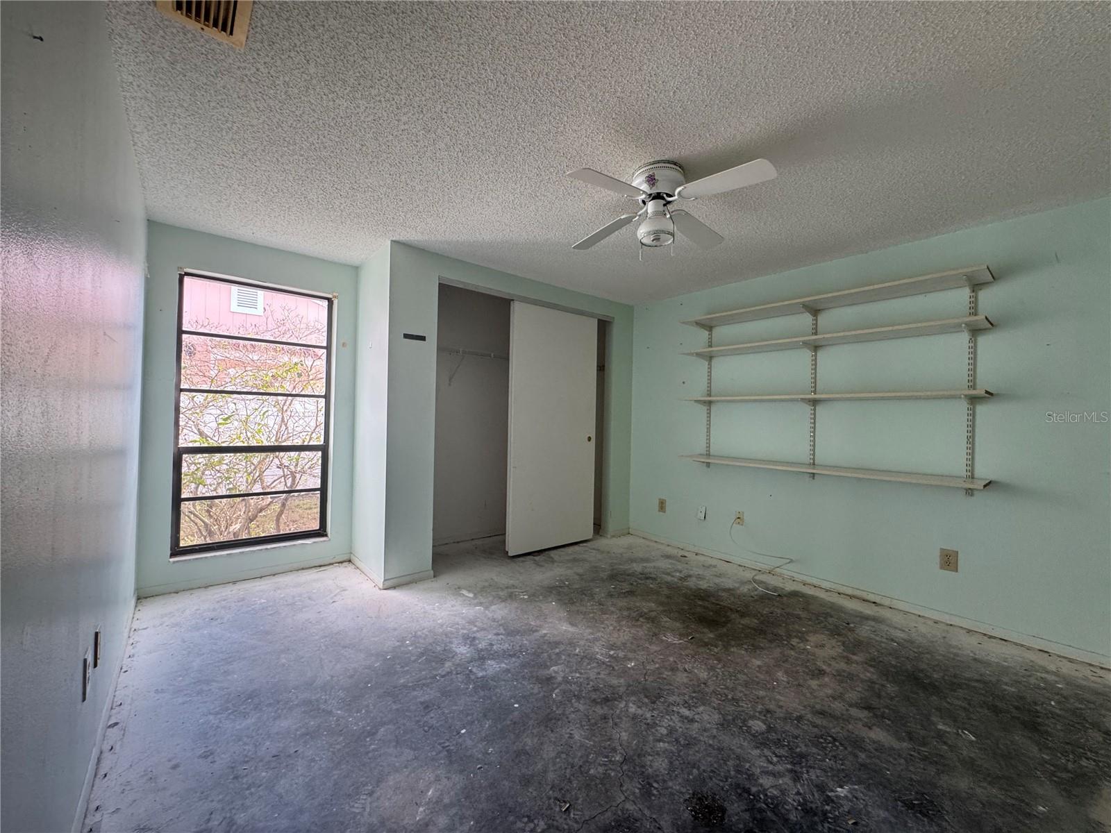 TIMBERLANE SUB UNIT 8C - Residential