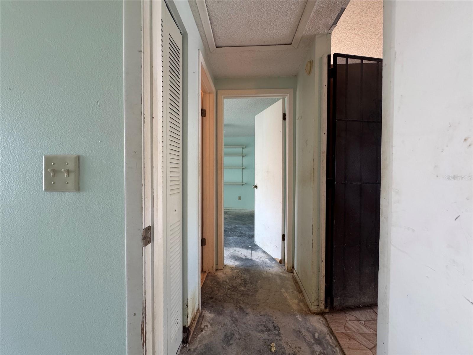 TIMBERLANE SUB UNIT 8C - Residential