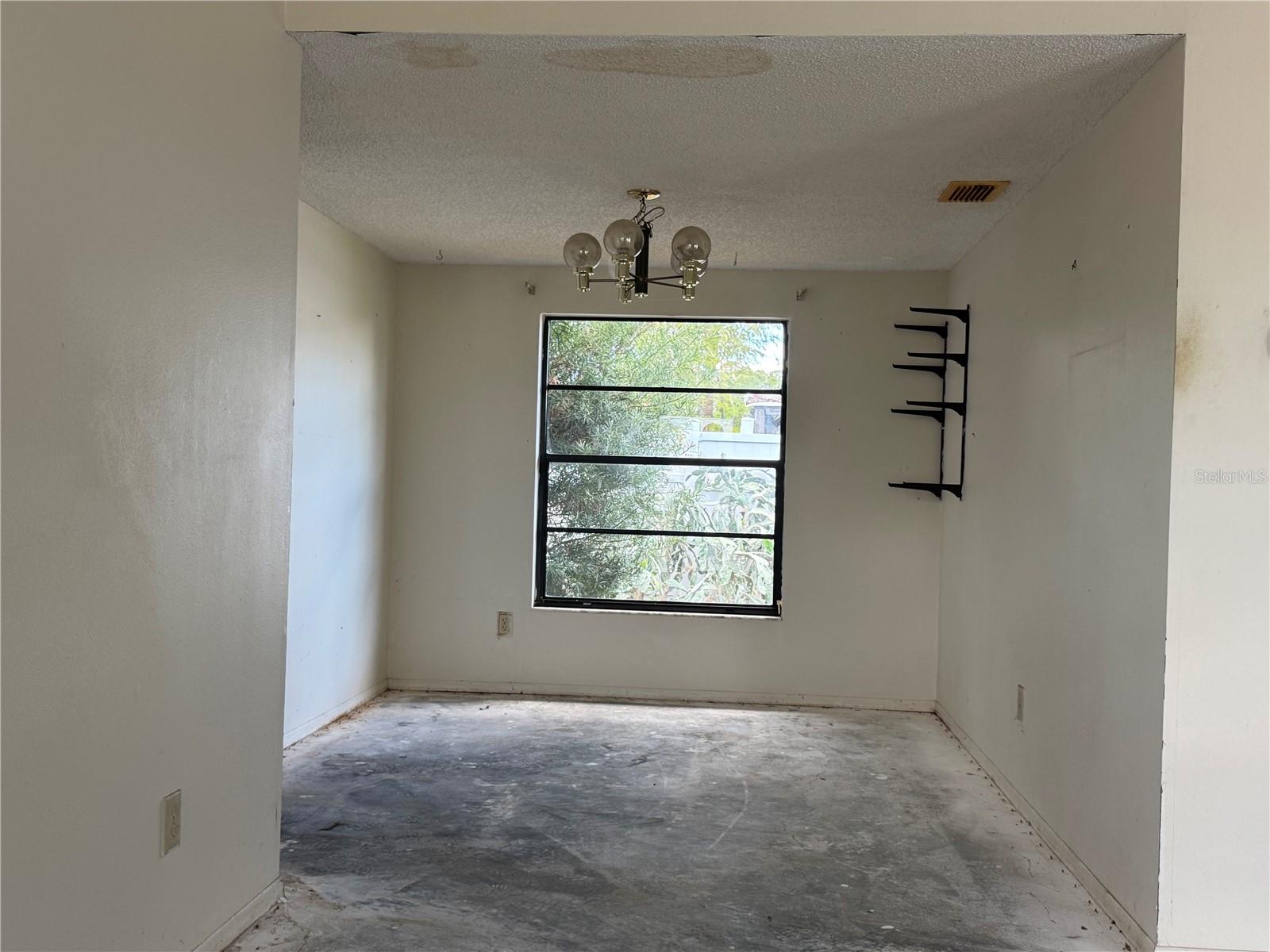 TIMBERLANE SUB UNIT 8C - Residential