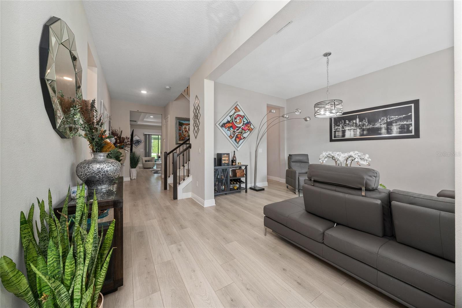 5128 BREEZY ACRES STREET