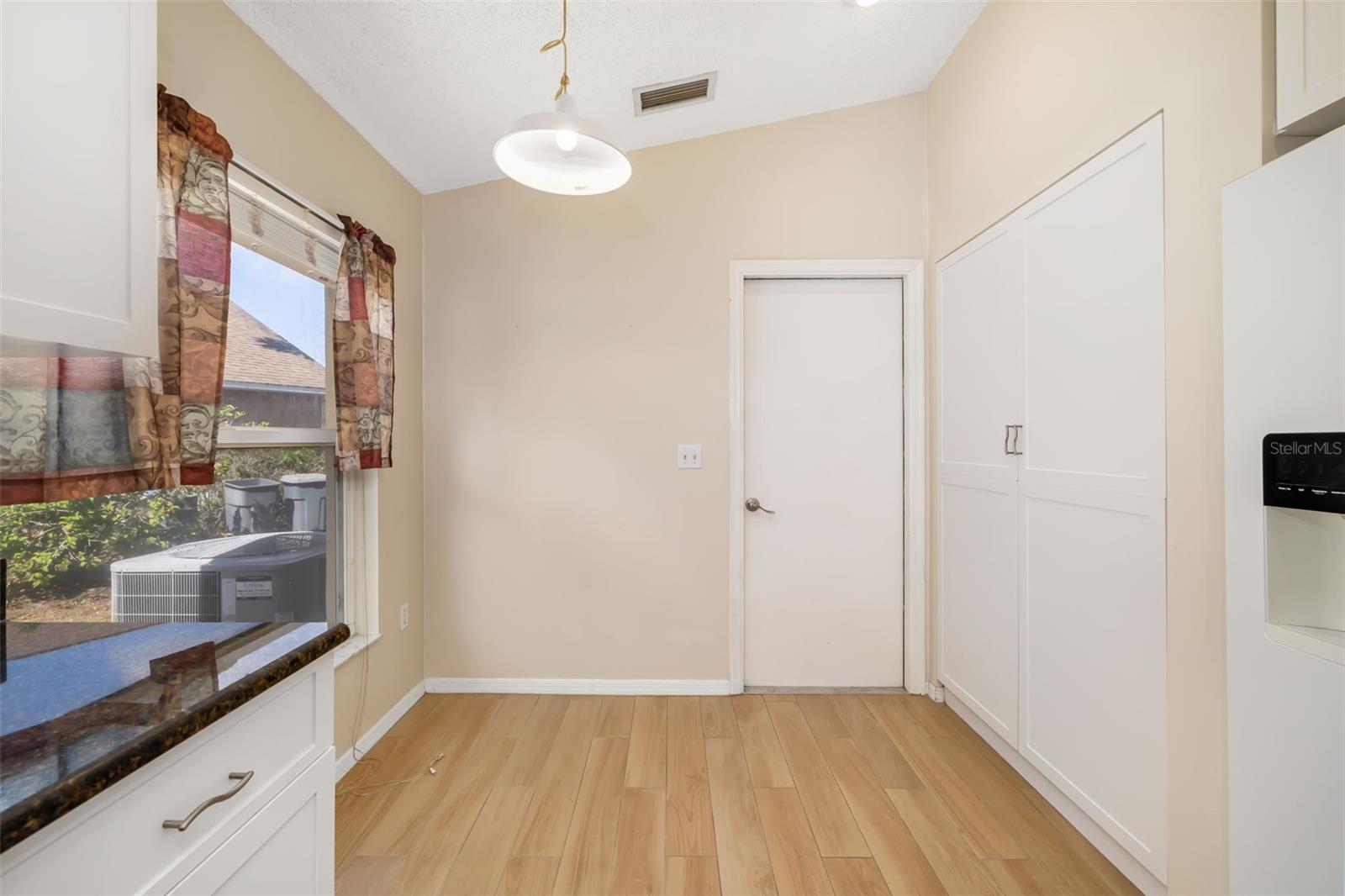 DEER HOLLOW UNIT 6 - Residential