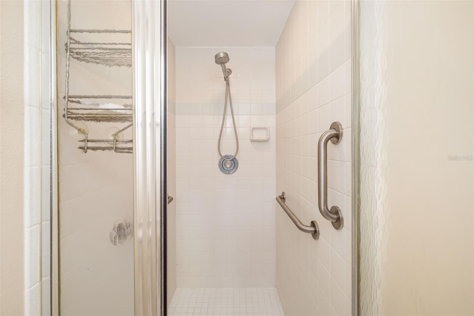 DEER HOLLOW UNIT 6 - Residential