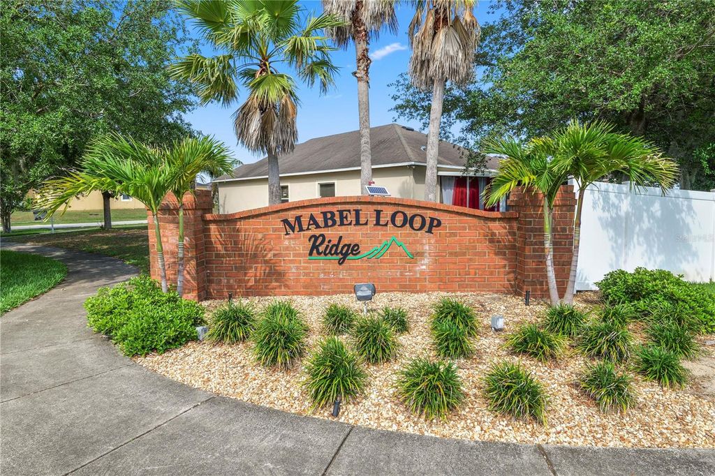 Photo of 3320 Lynrock Avenue, Dundee, FL 33838 (MLS # L4956855)