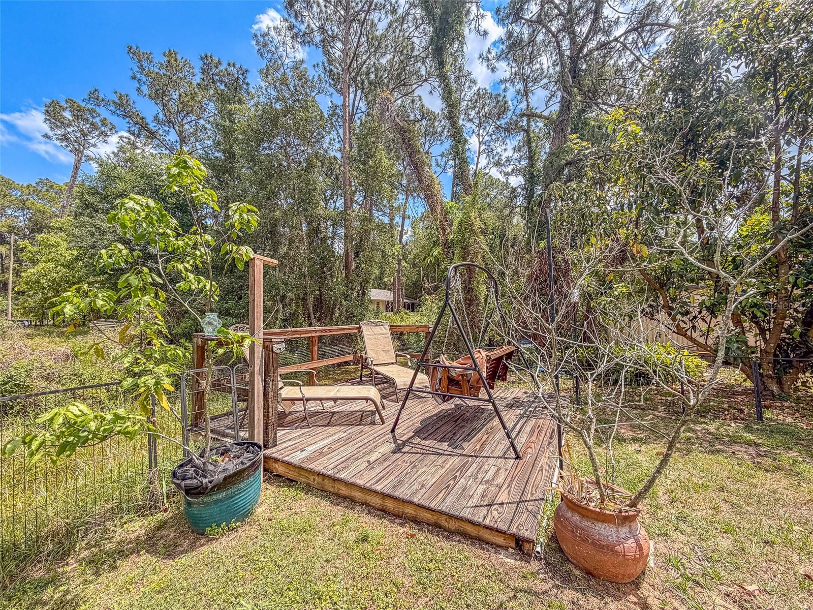 TWIN LAKES ESTATES - Residential