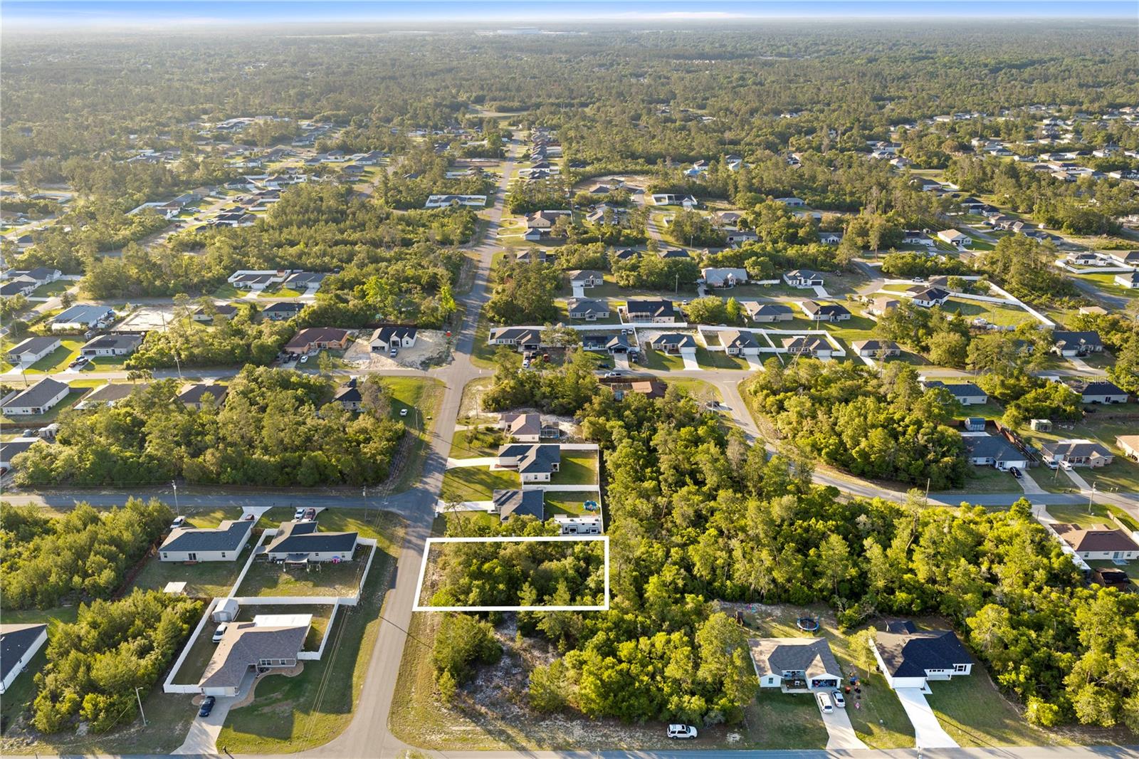 MARION OAKS UN 04 - Land