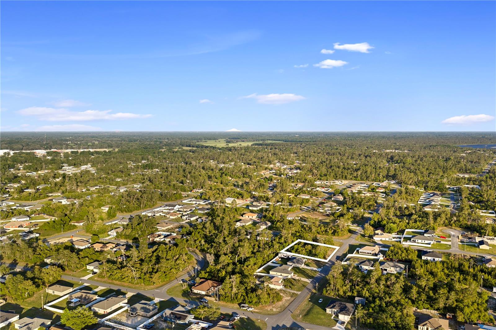 MARION OAKS UN 04 - Land