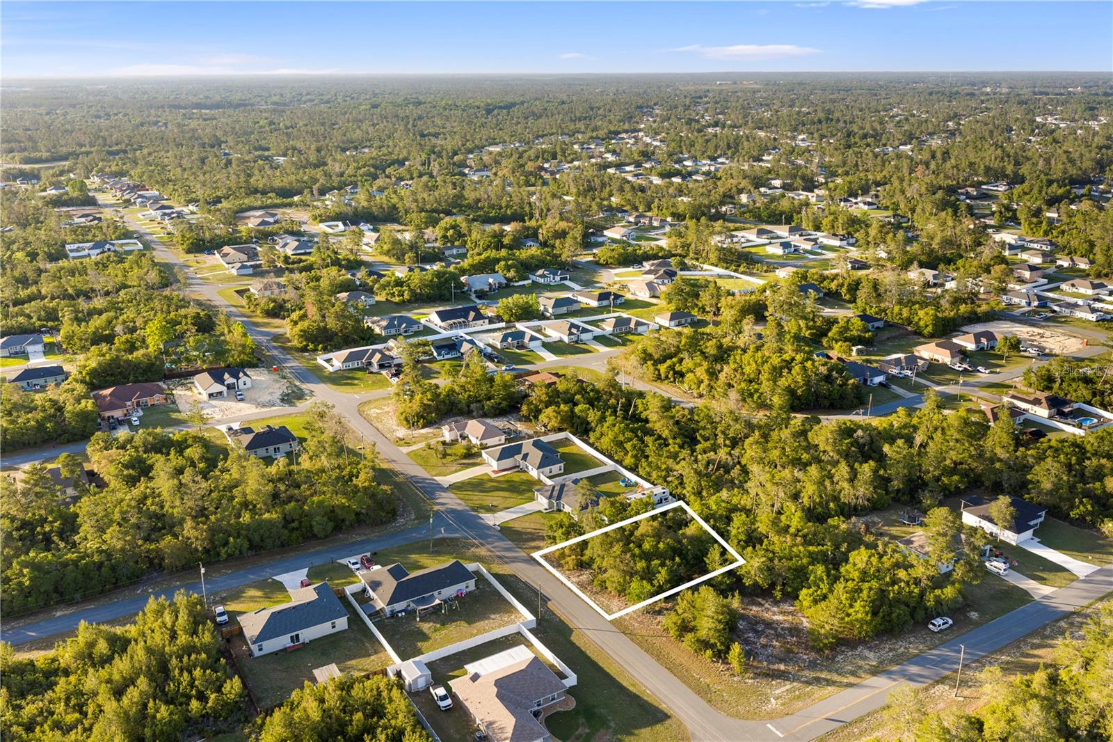 MARION OAKS UN 04 - Land