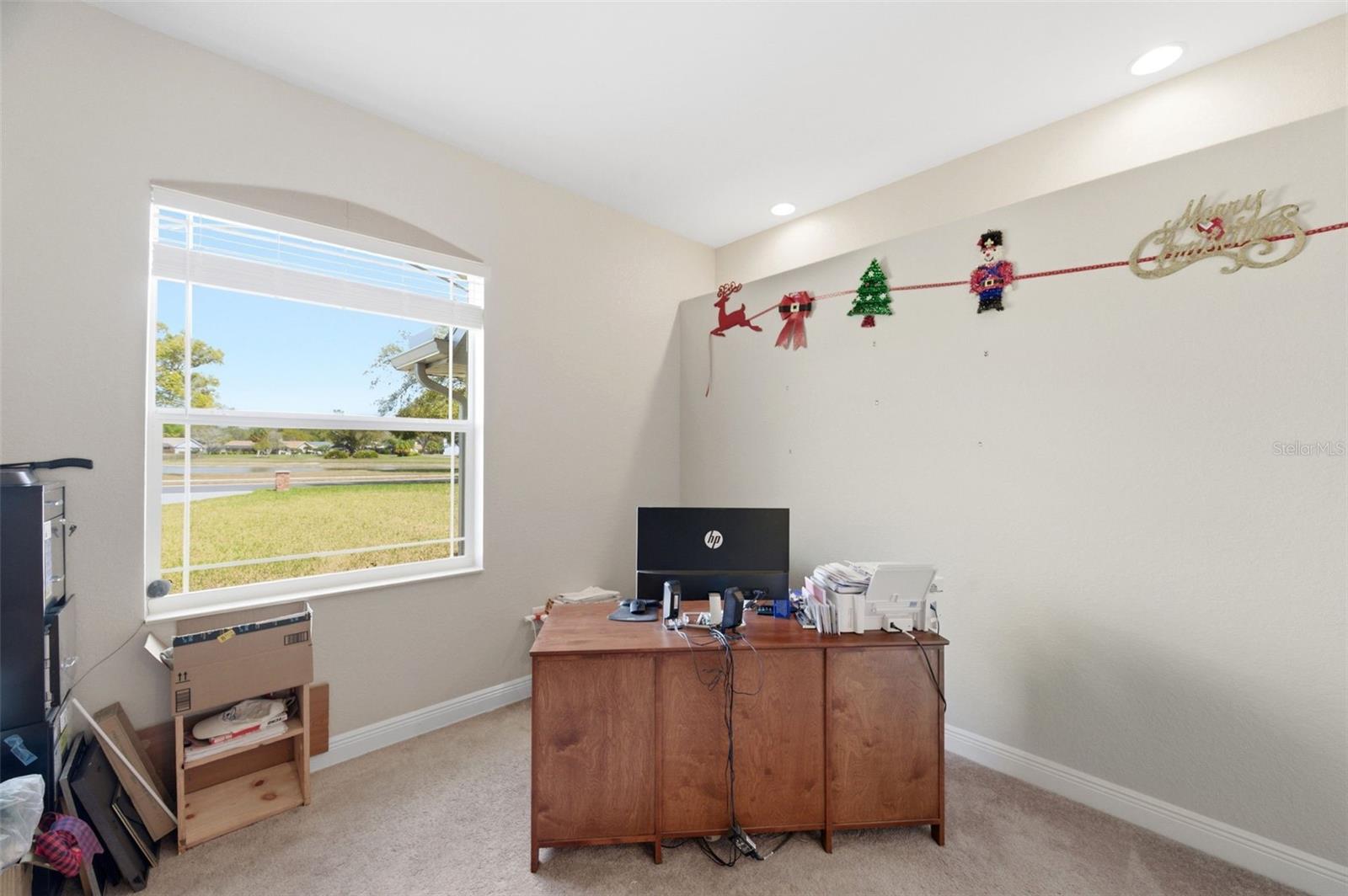 LAKE IN THE WOODS PH VI - Residential