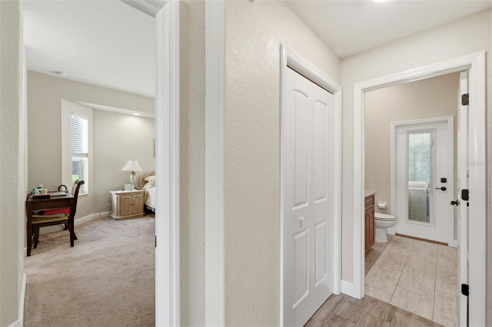 LAKE IN THE WOODS PH VI - Residential