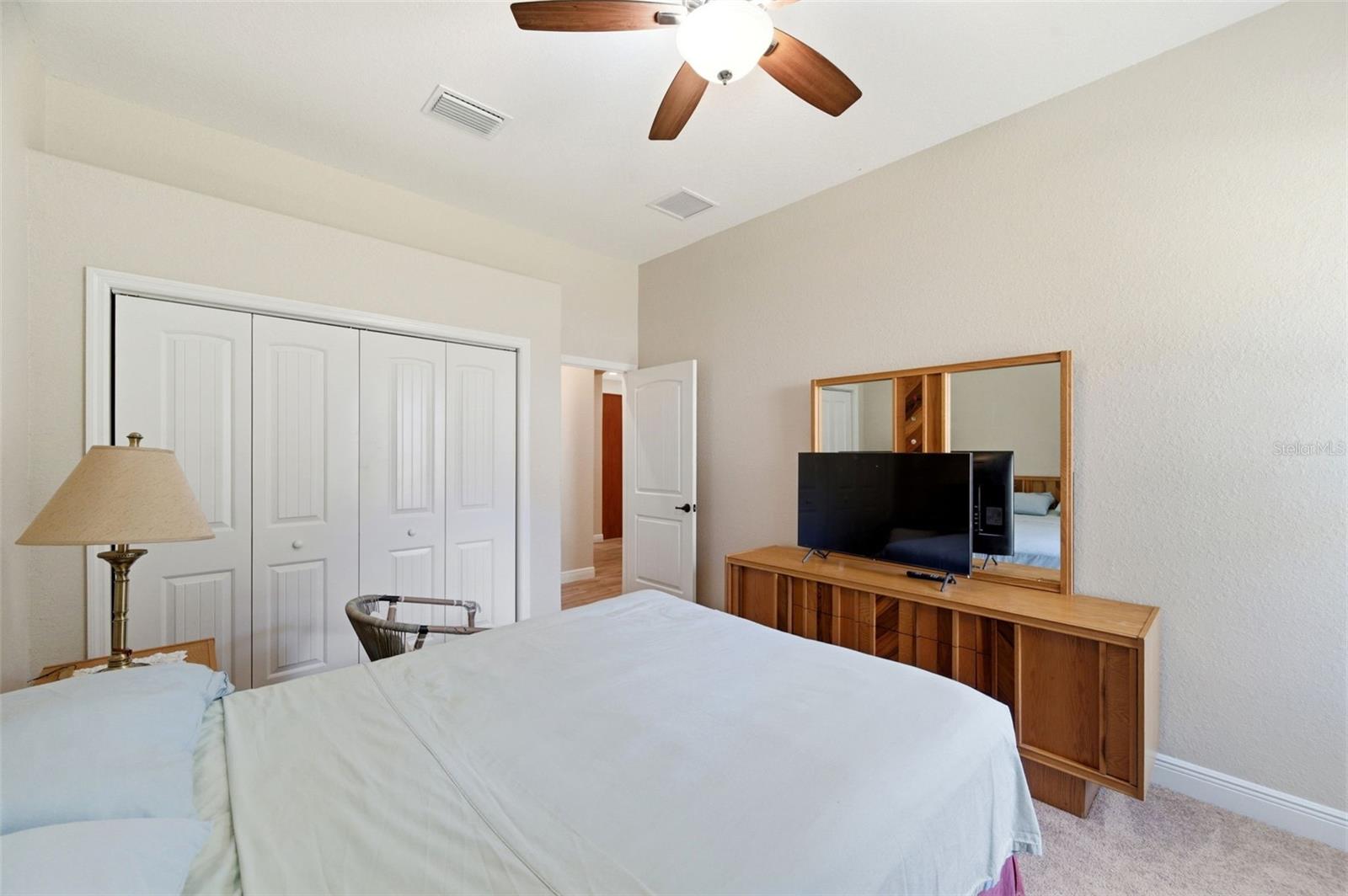 LAKE IN THE WOODS PH VI - Residential