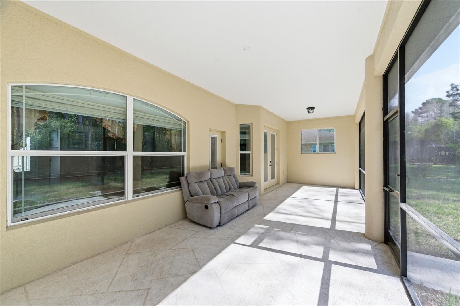 LAKE IN THE WOODS PH VI - Residential