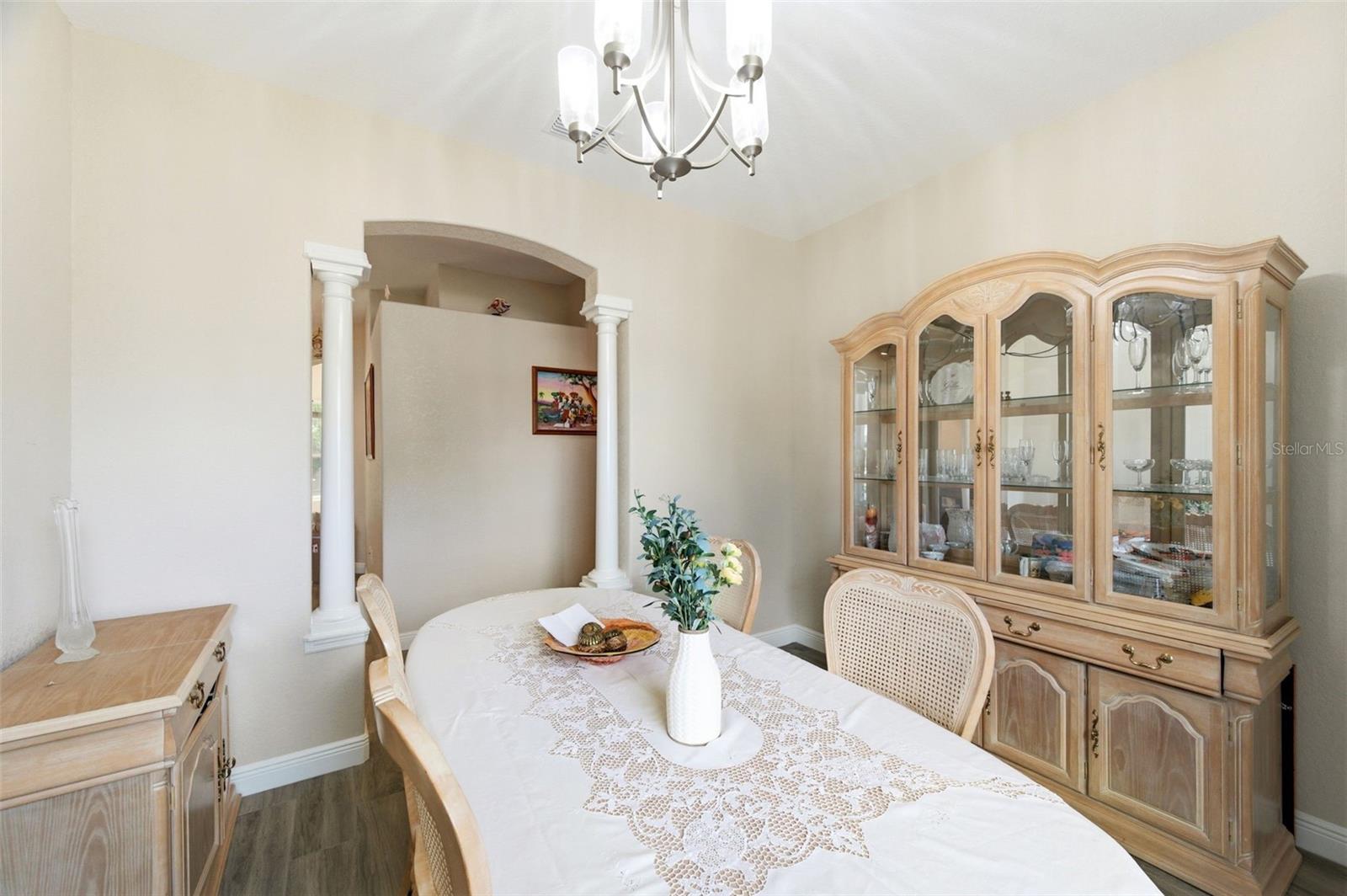 LAKE IN THE WOODS PH VI - Residential