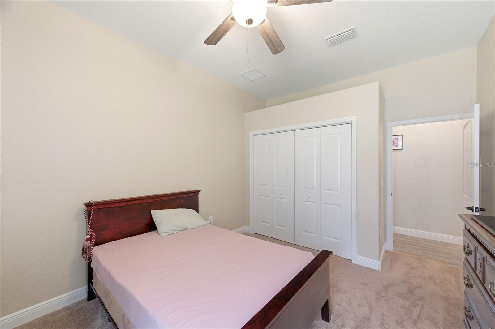 LAKE IN THE WOODS PH VI - Residential