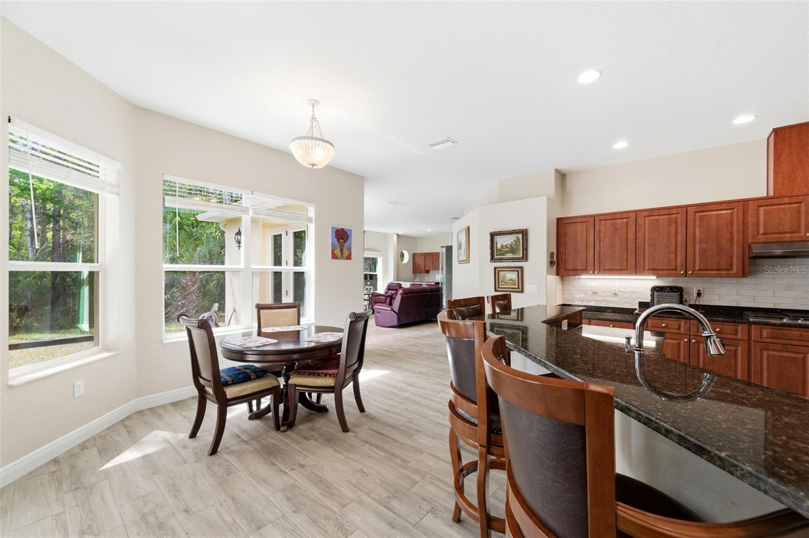 LAKE IN THE WOODS PH VI - Residential