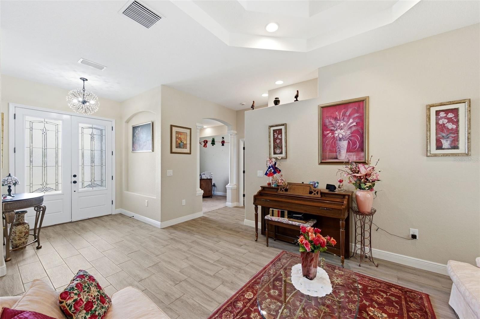 LAKE IN THE WOODS PH VI - Residential