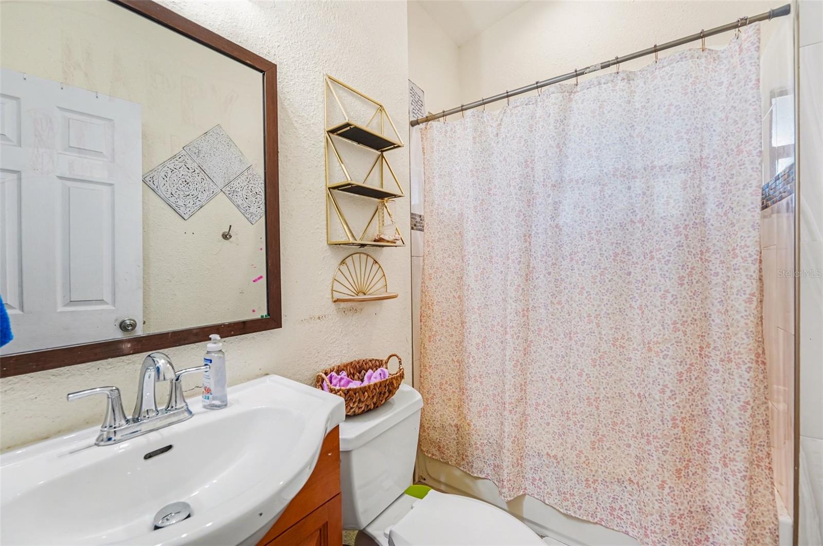 FOUR PINES - Residential