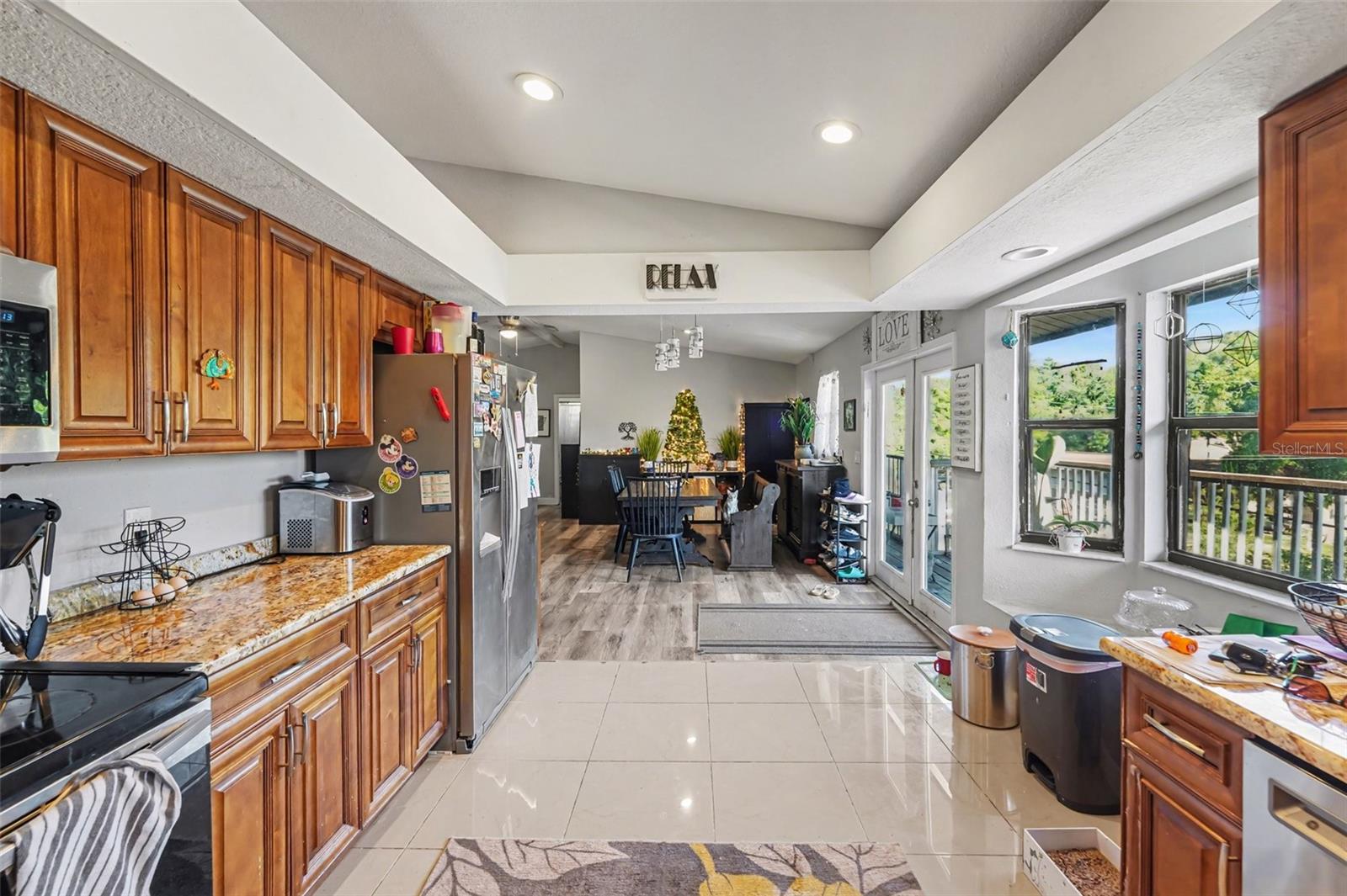 FOUR PINES - Residential