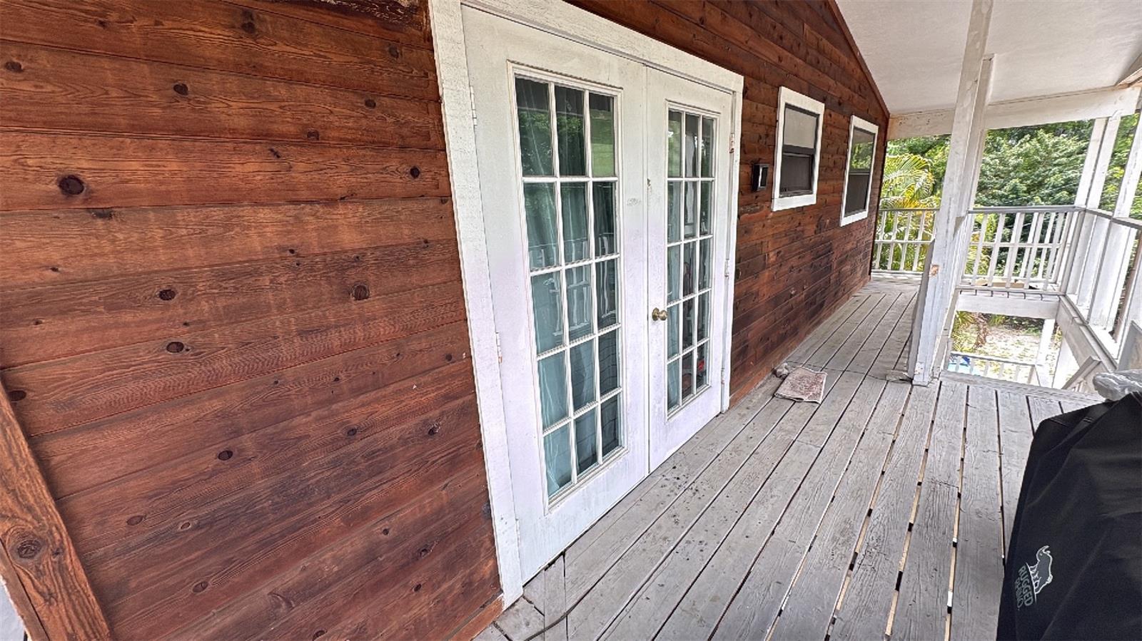 FOUR PINES - Residential