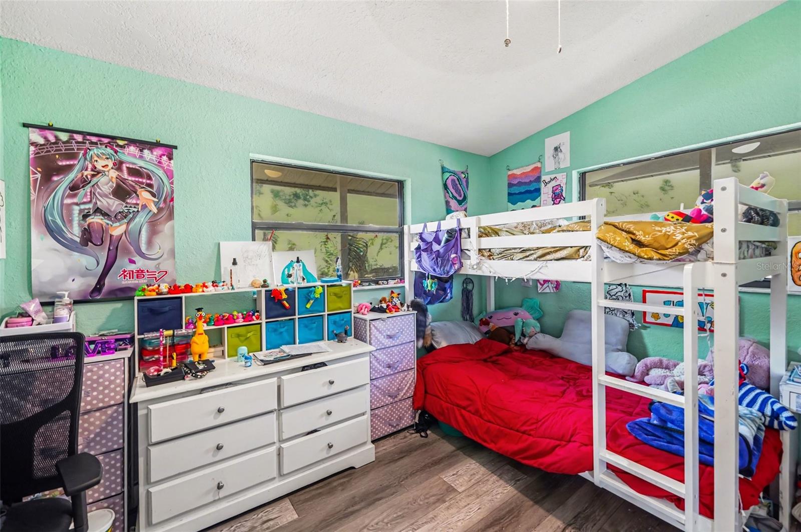 FOUR PINES - Residential