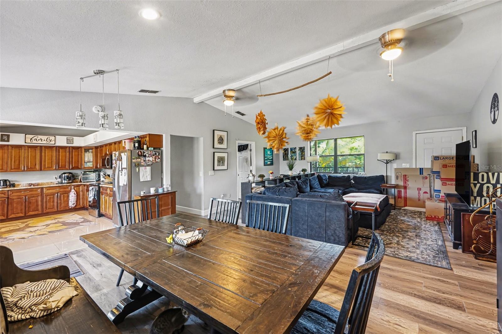 FOUR PINES - Residential