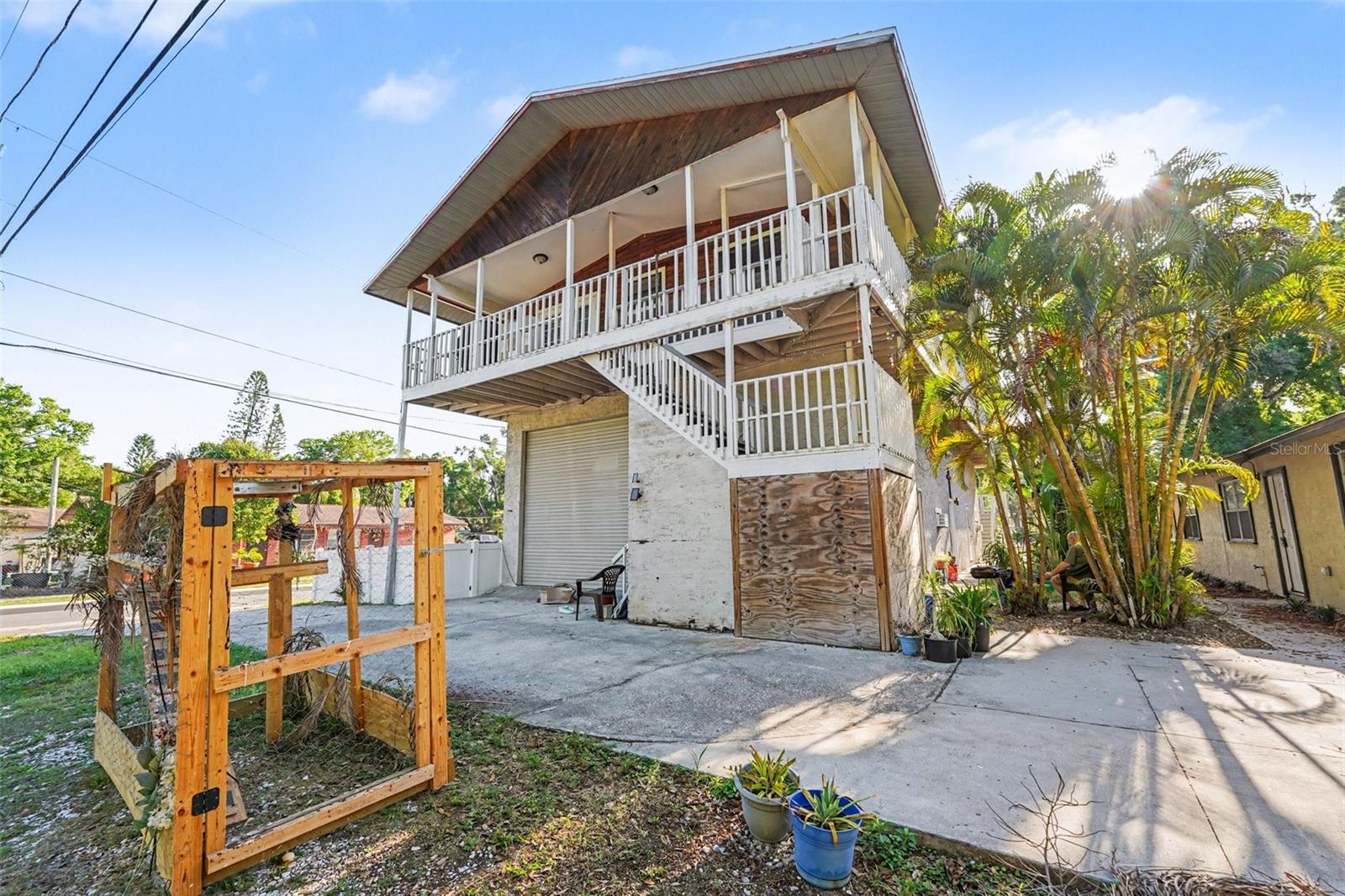 FOUR PINES - Residential