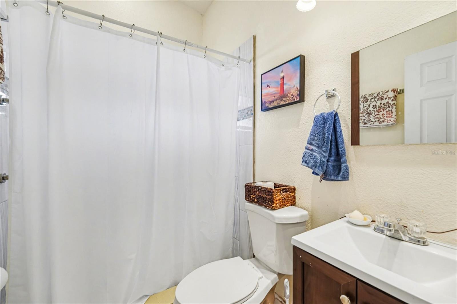 FOUR PINES - Residential