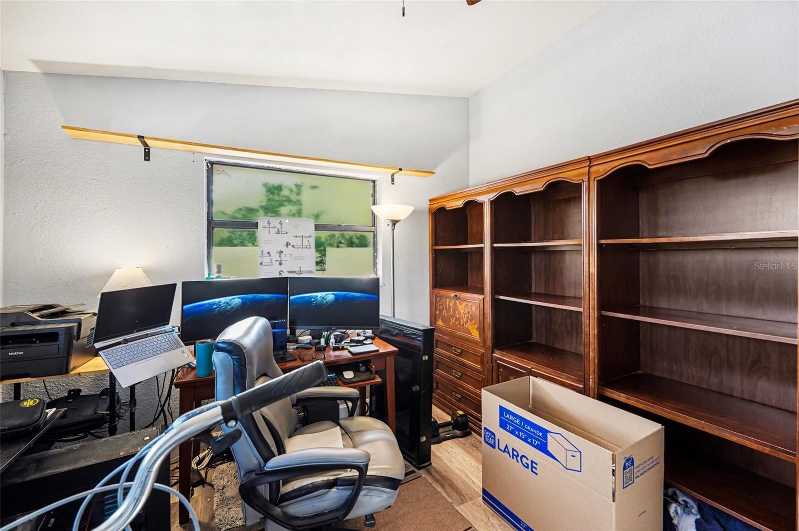 FOUR PINES - Residential