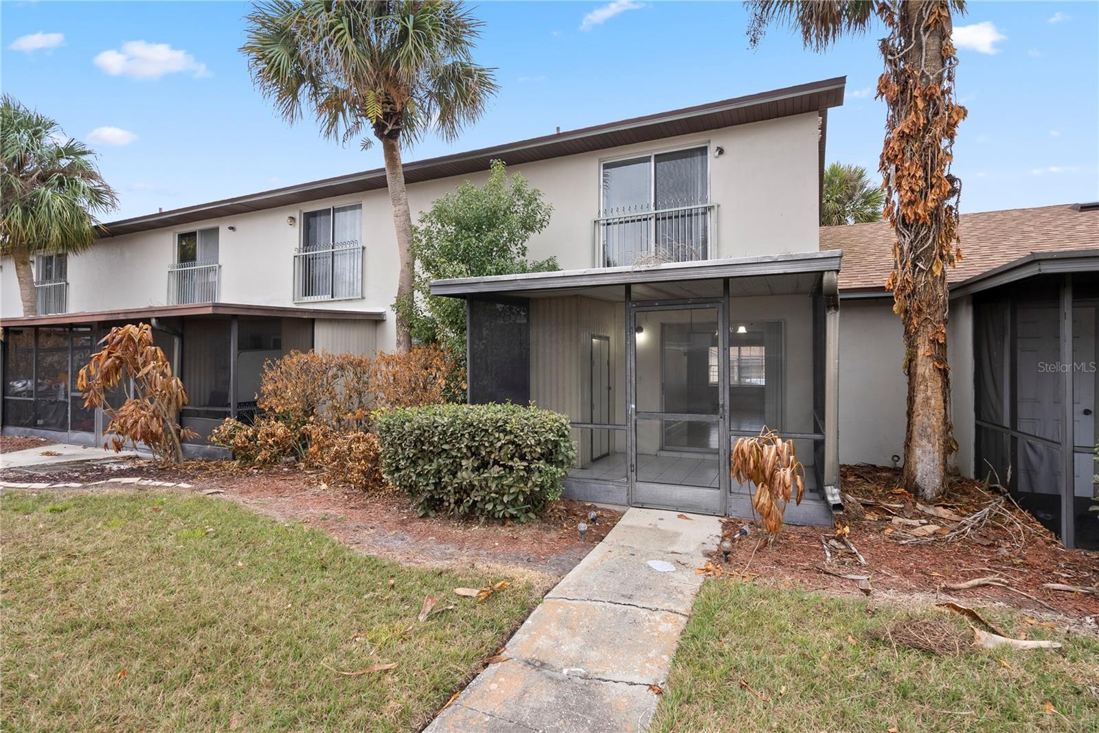 SEMORAN PINES REGIMES 01 & 04-08 - Residential