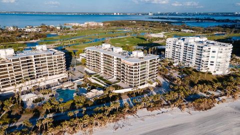 A home in LONGBOAT KEY