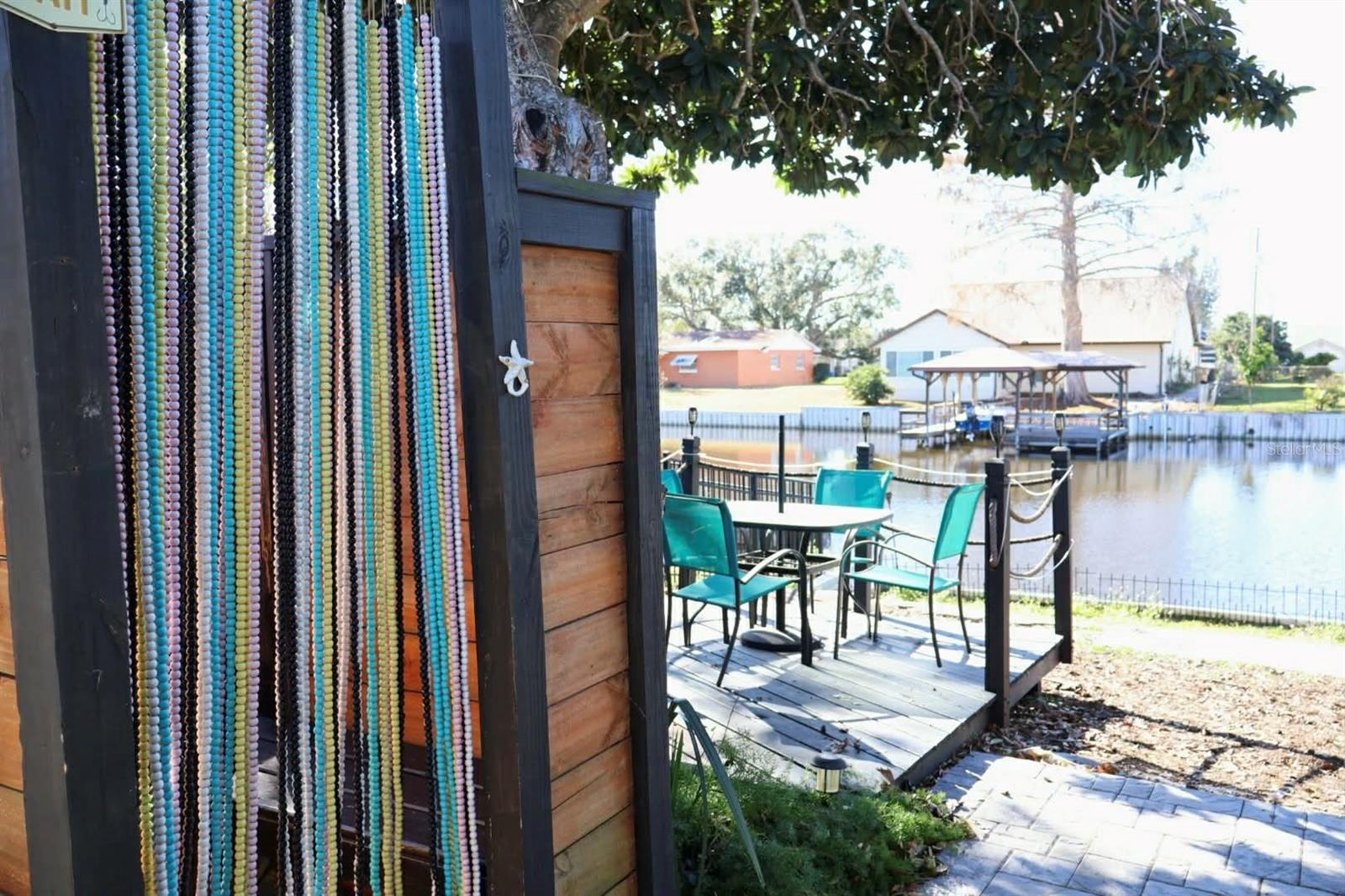 LAKE HARRIS SHORES - Residential