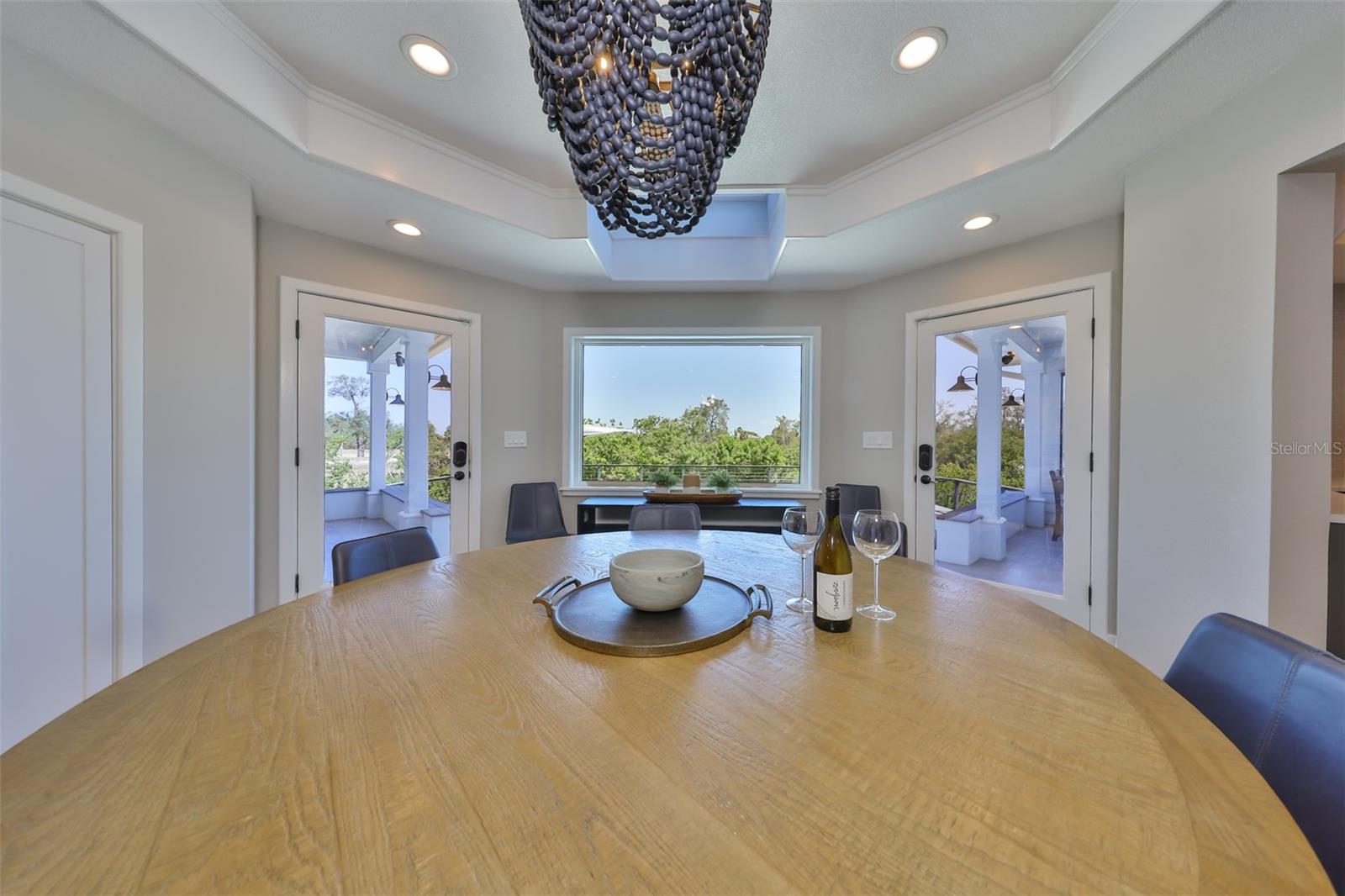 APOLLO BEACH UNIT SIX - Residential