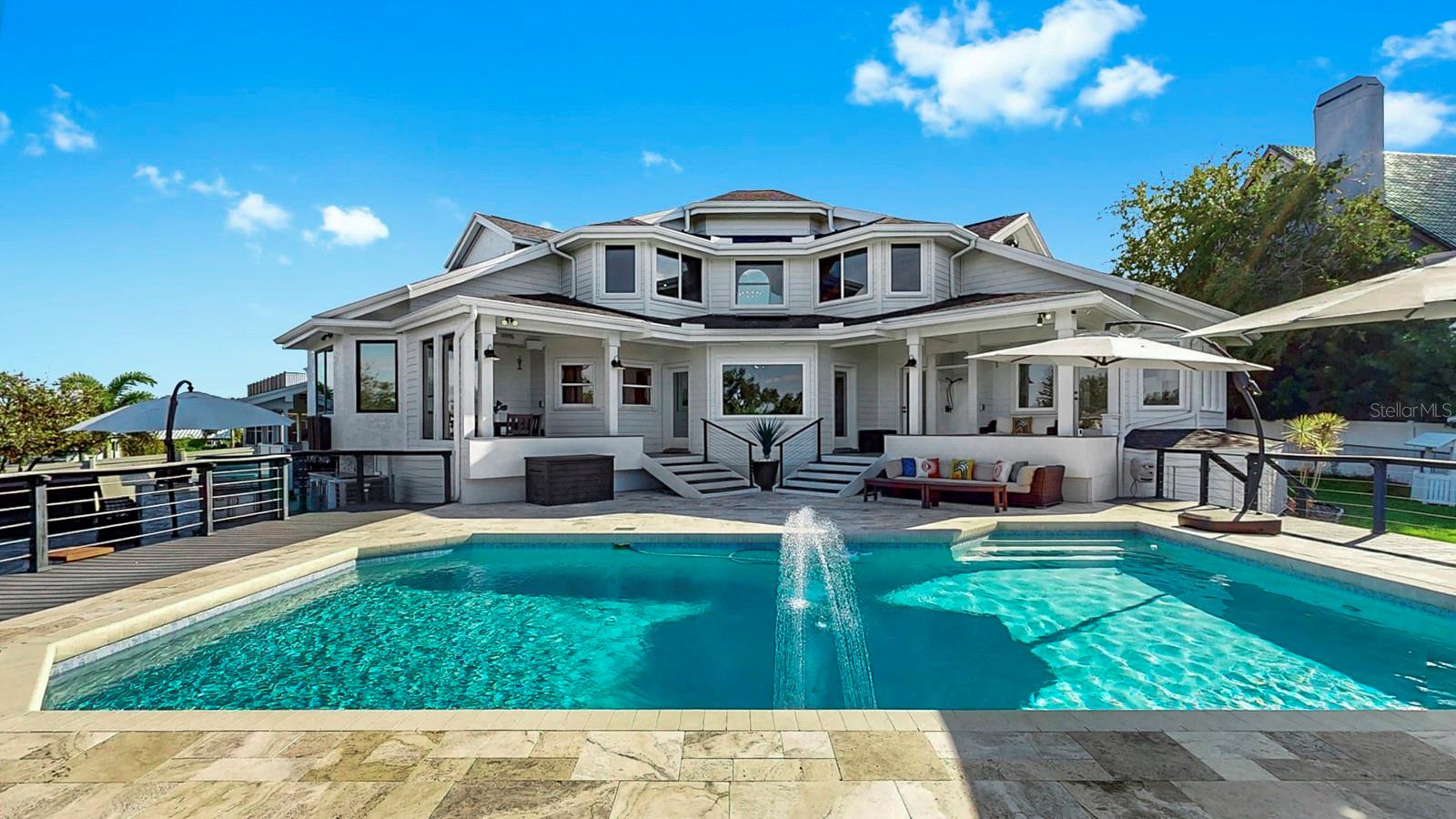 APOLLO BEACH UNIT SIX - Residential