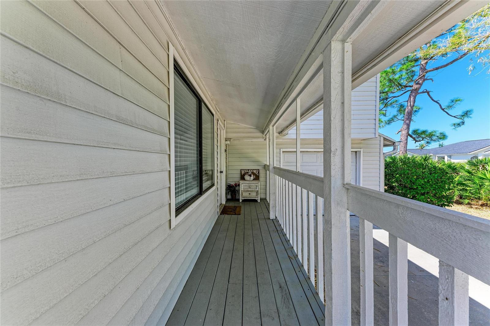 SOUTH VENICE - Residential