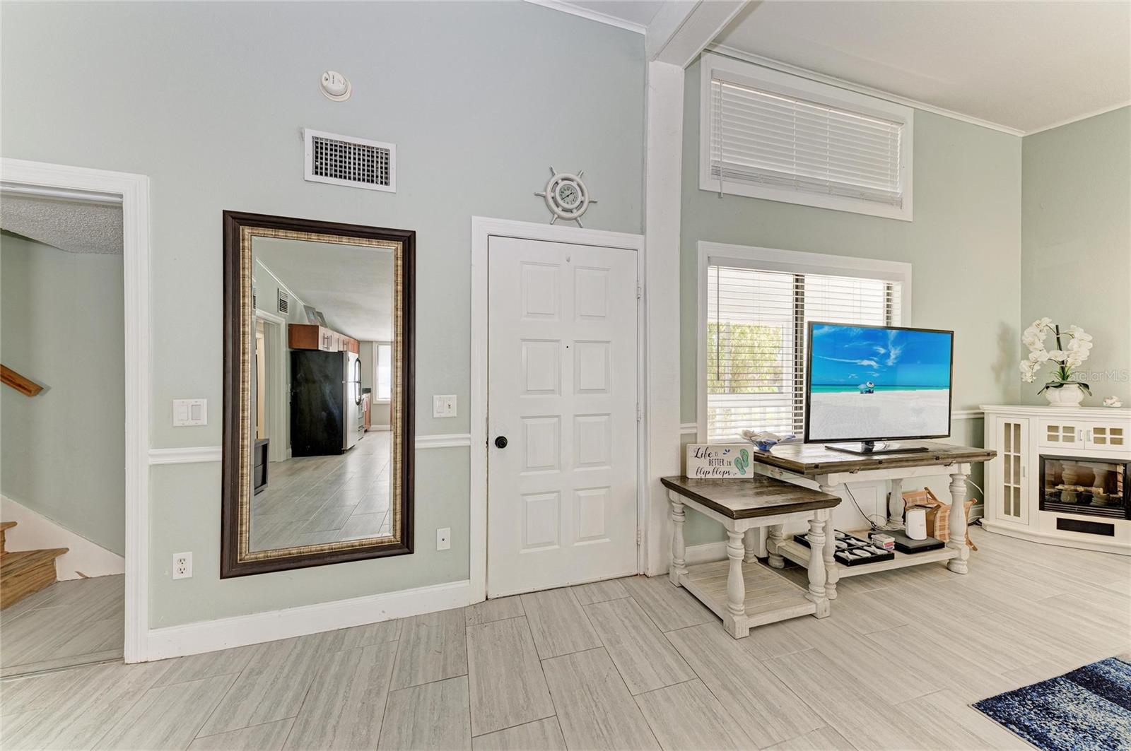 SOUTH VENICE - Residential