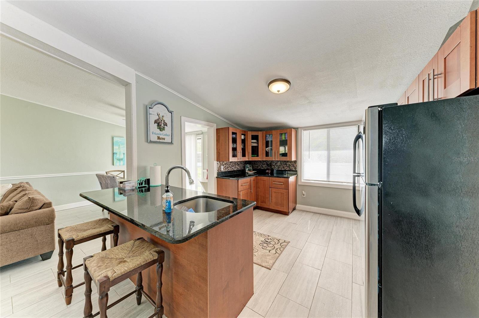 SOUTH VENICE - Residential