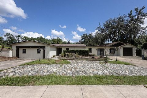 Photo of 107 Palm Springs Drive, Longwood, FL 32750 (MLS # TB8428318)