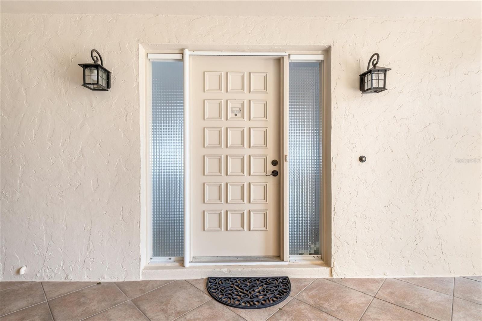 COLONY POINT - Residential