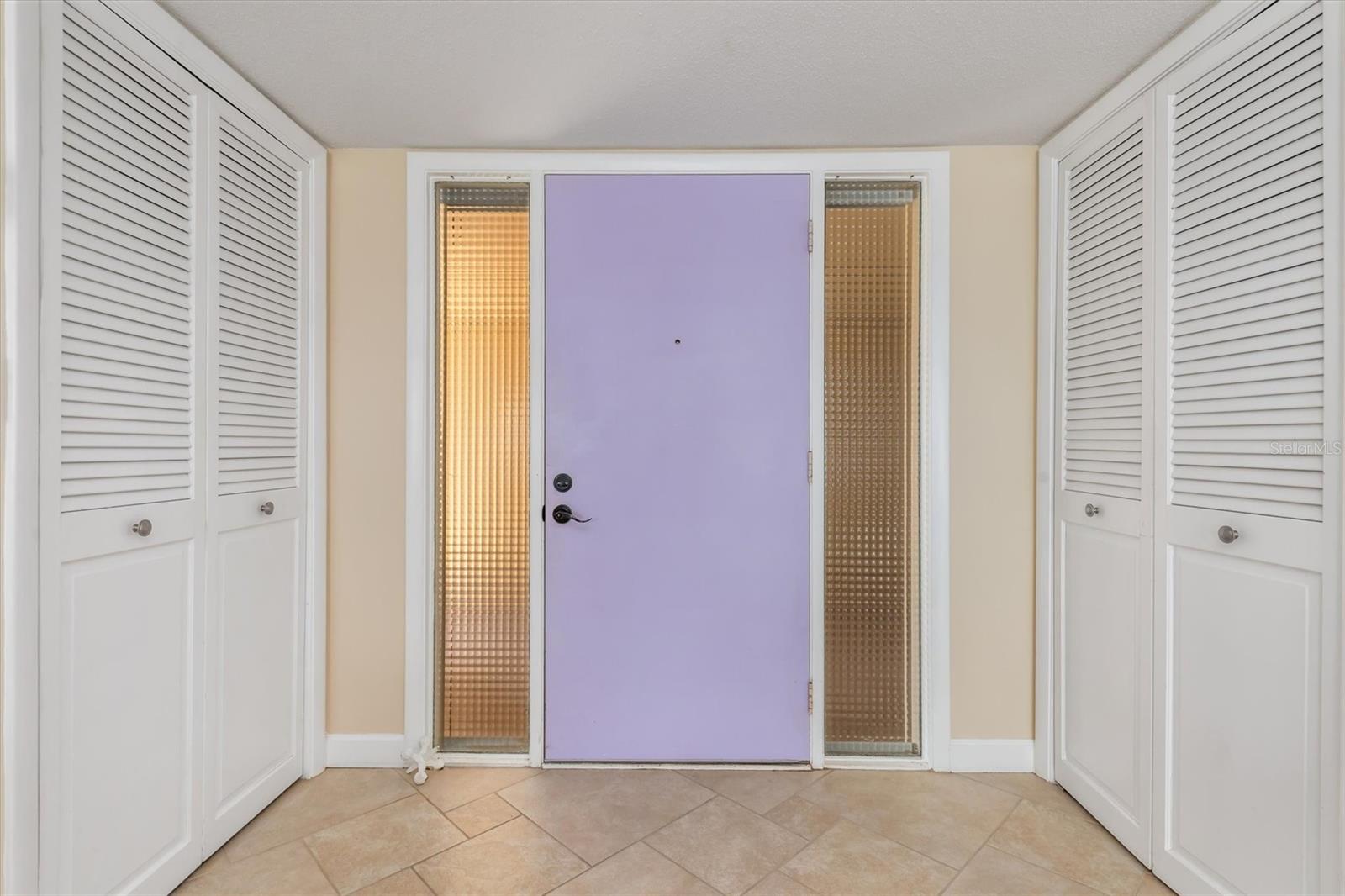 COLONY POINT - Residential