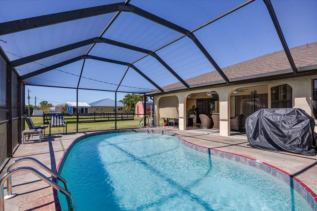 Photo of 23347 Lehigh Avenue, Port Charlotte, FL 33954 (MLS # C7517781)