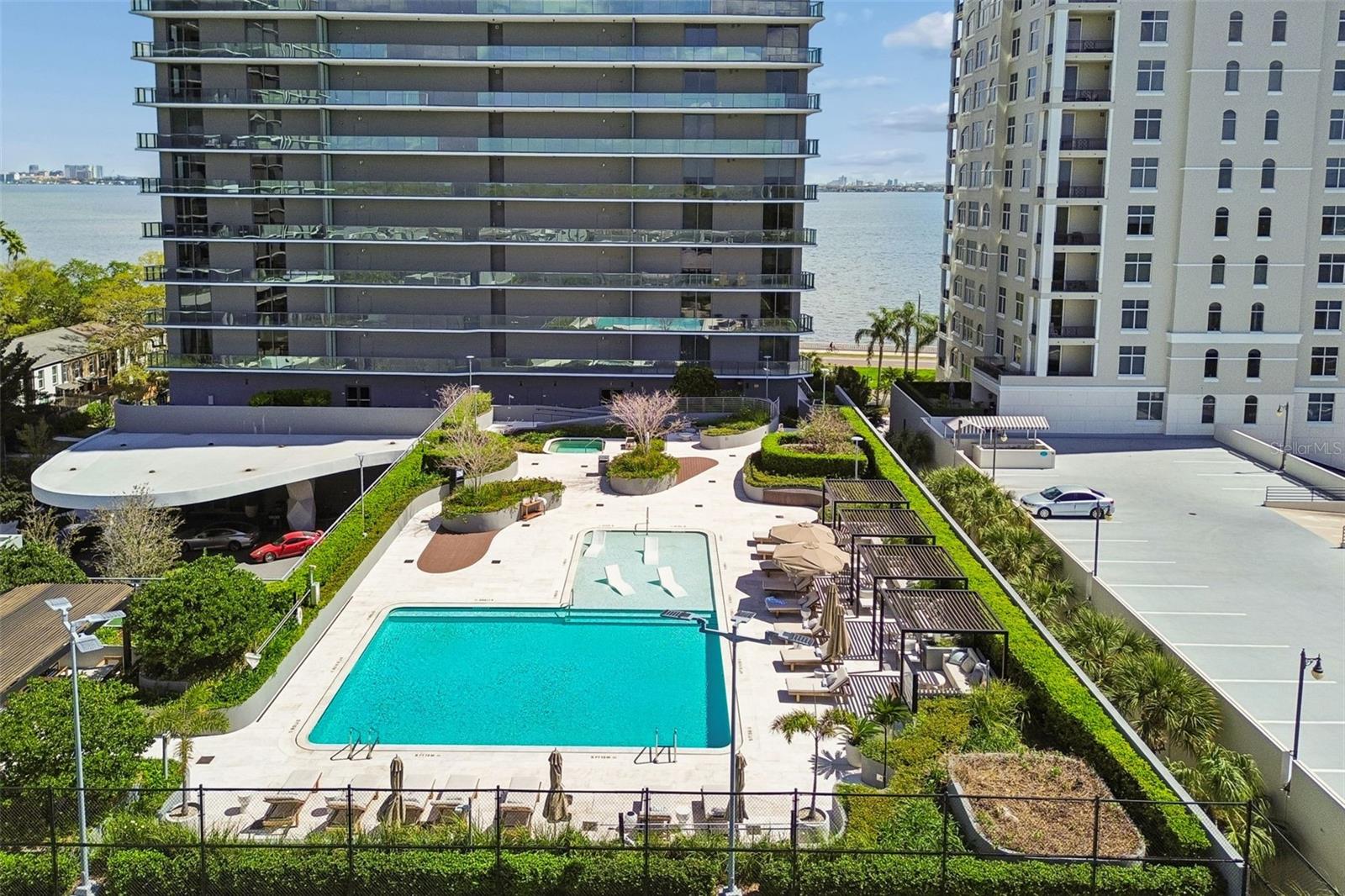 3105 BAY OAKS CONDOMINIUM - Residential