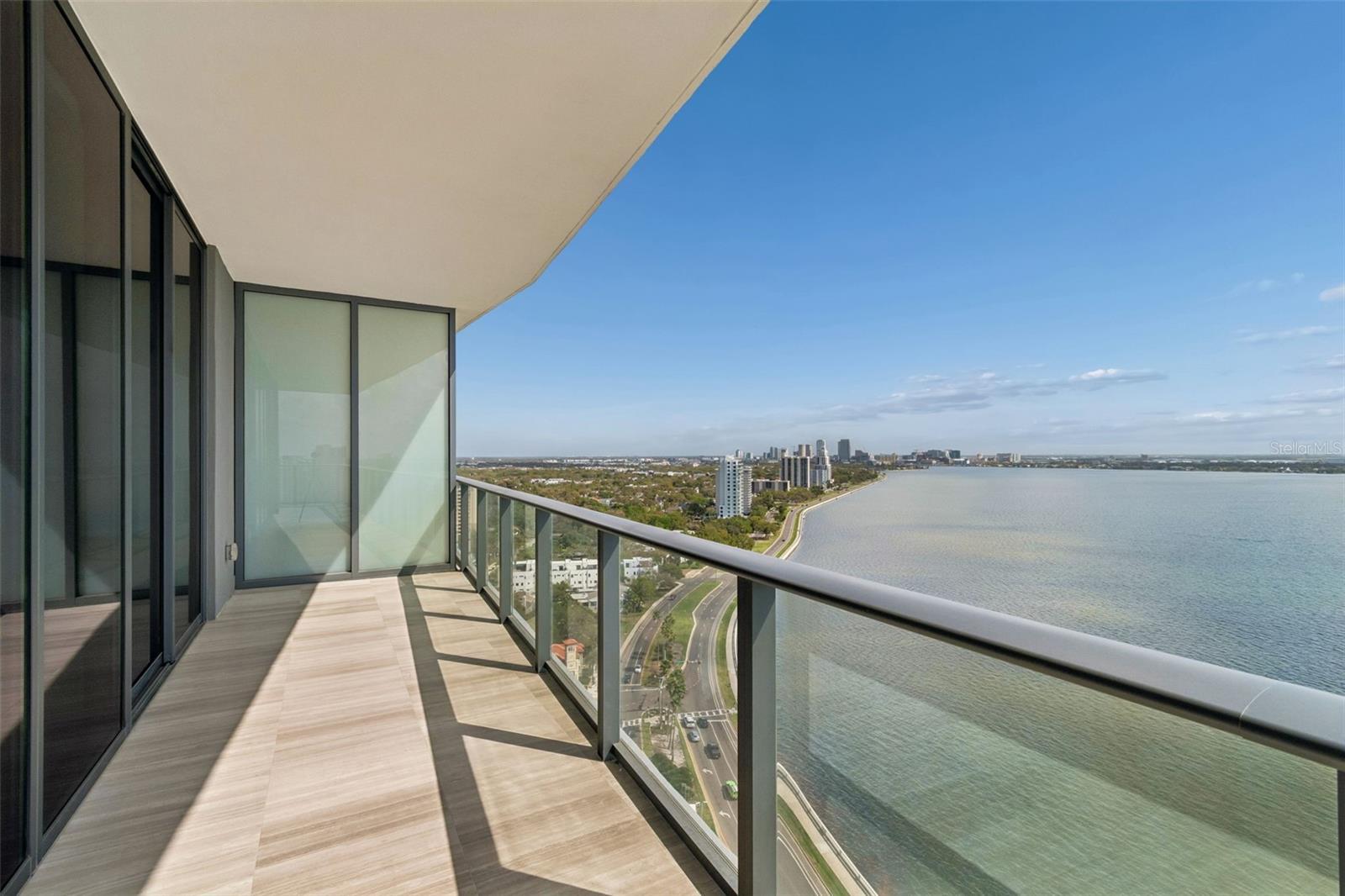 3105 BAY OAKS CONDOMINIUM - Residential