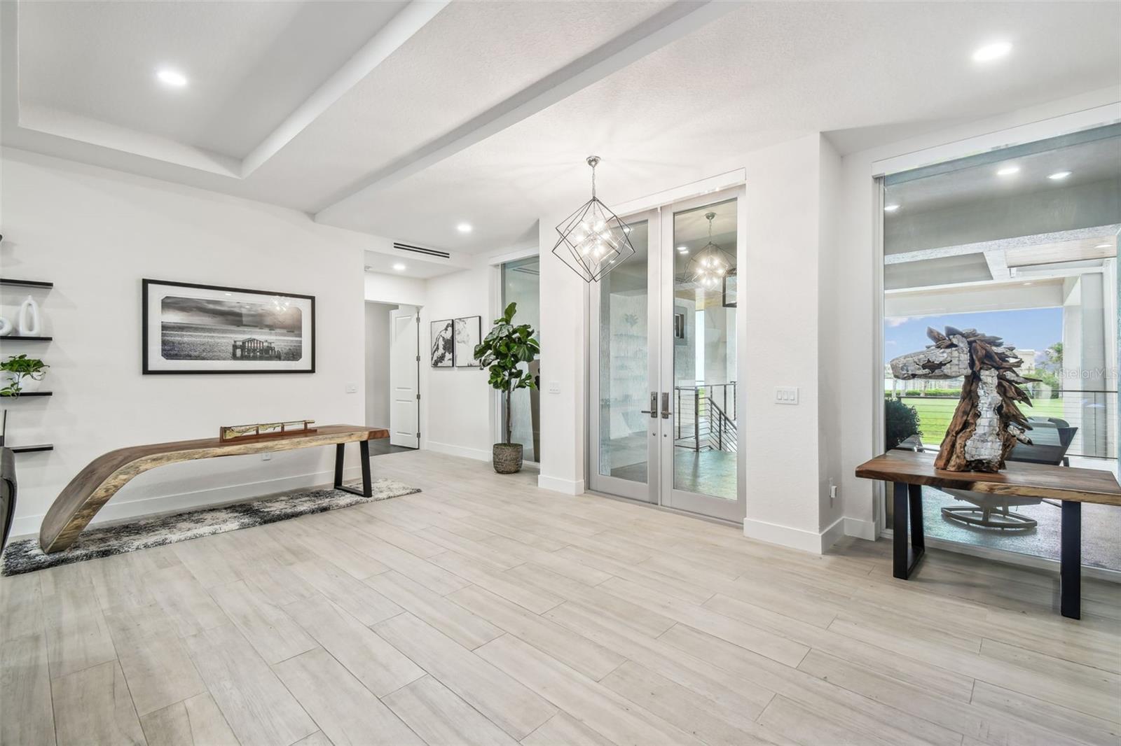 HARBORPOINTE - Residential