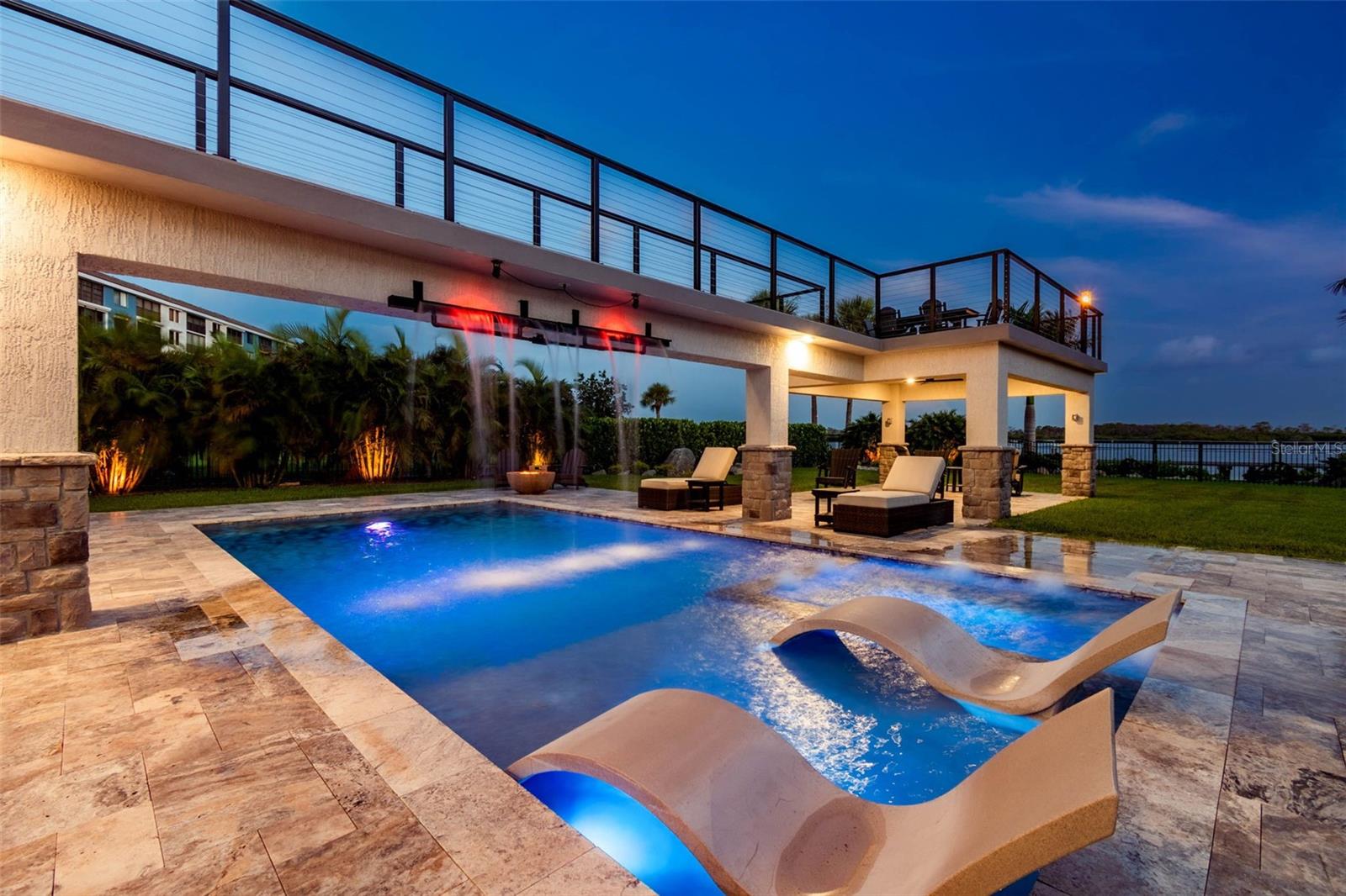 HARBORPOINTE - Residential