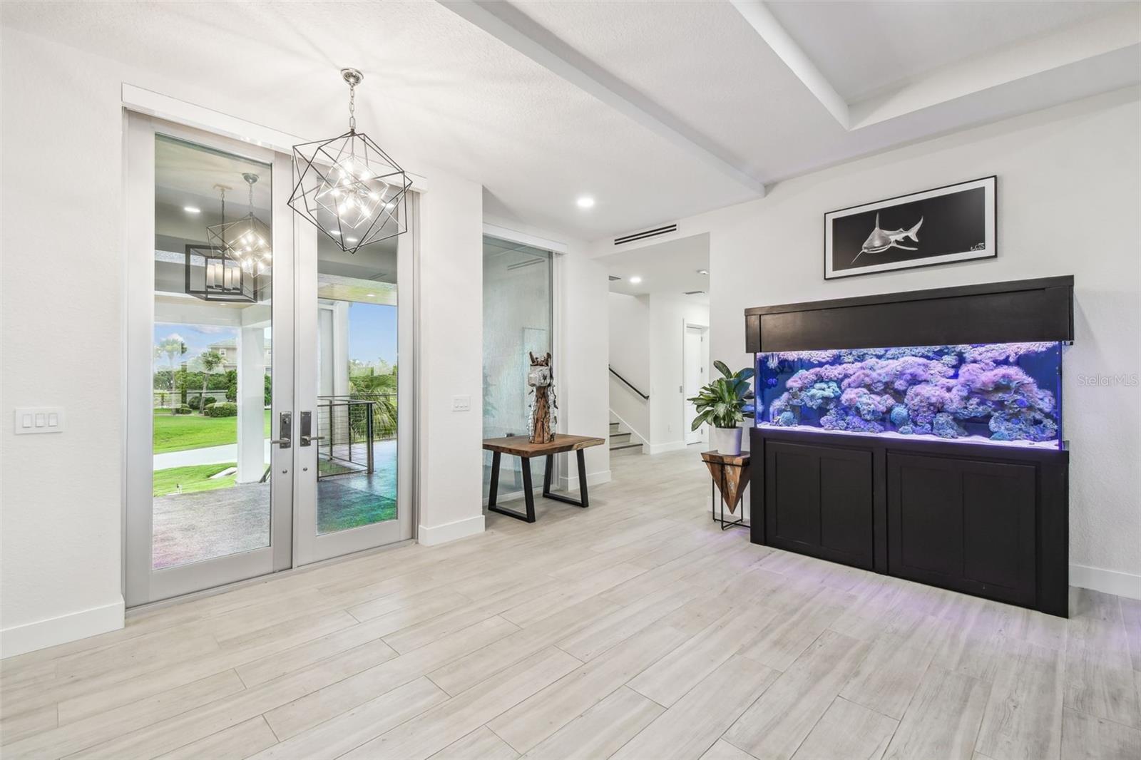 HARBORPOINTE - Residential