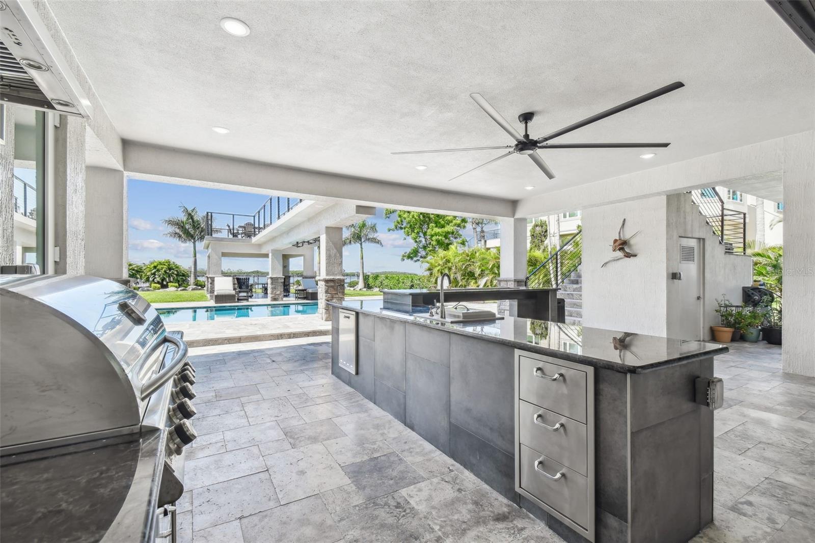 HARBORPOINTE - Residential