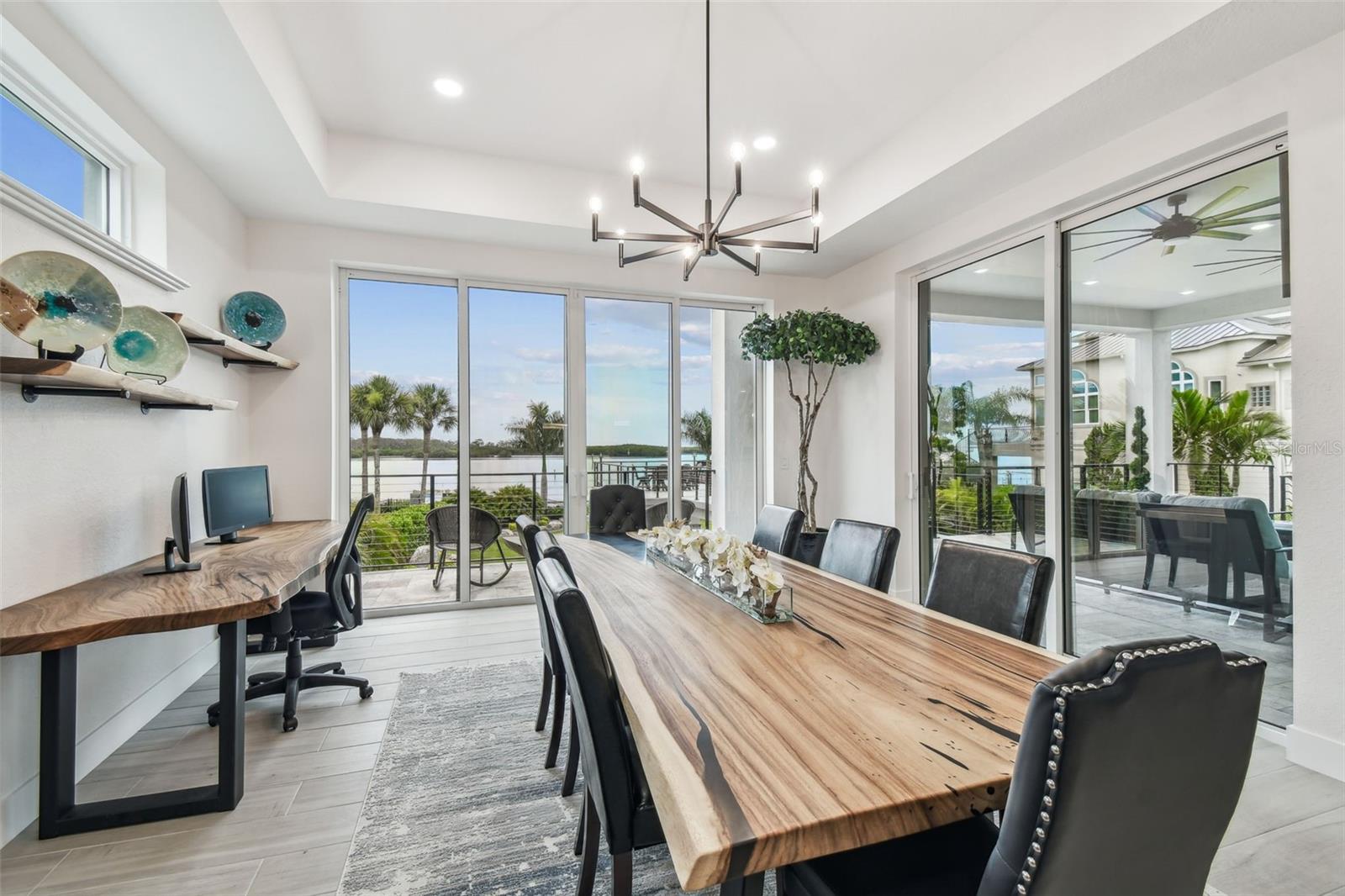 HARBORPOINTE - Residential