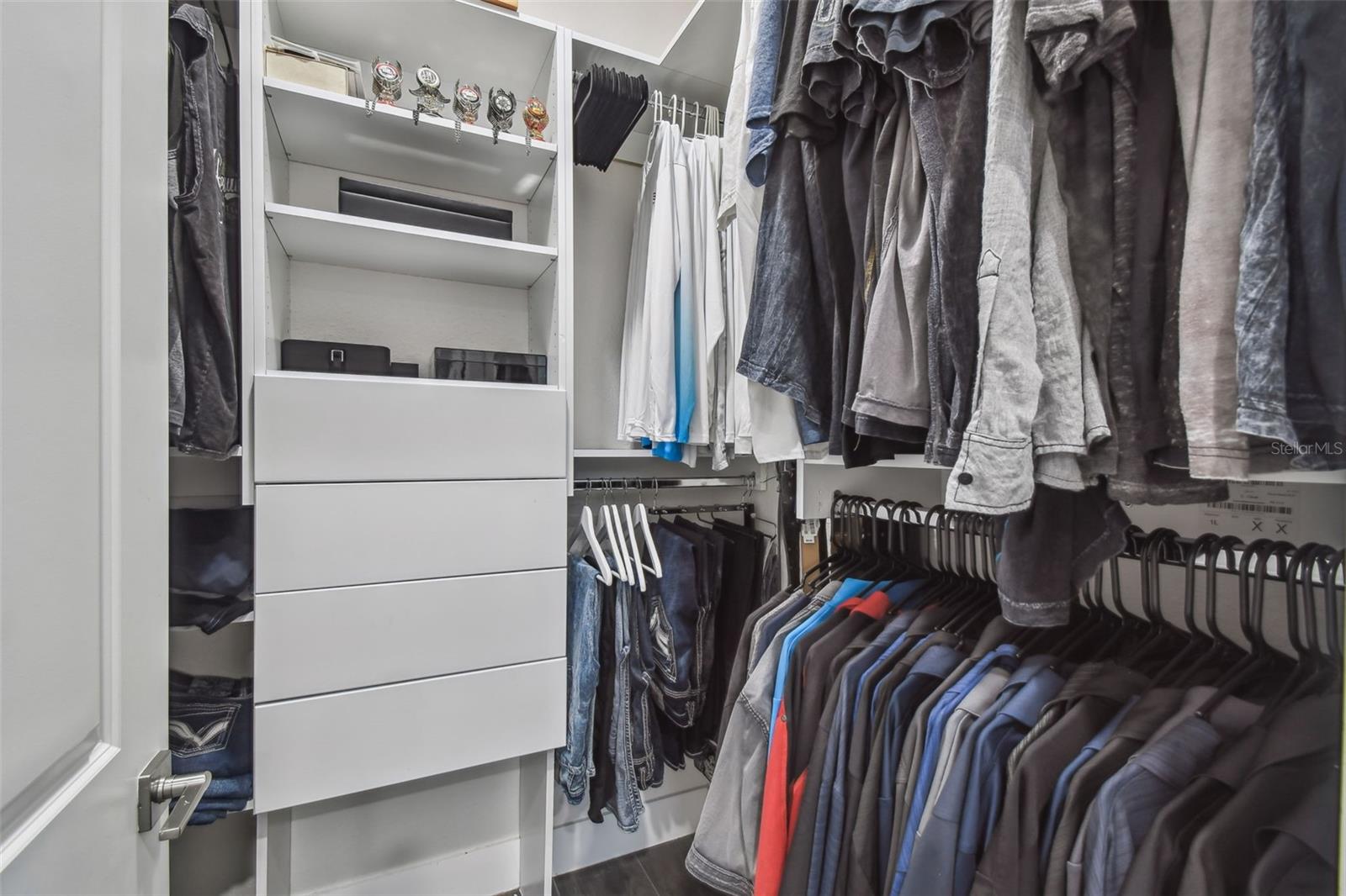 HARBORPOINTE - Residential