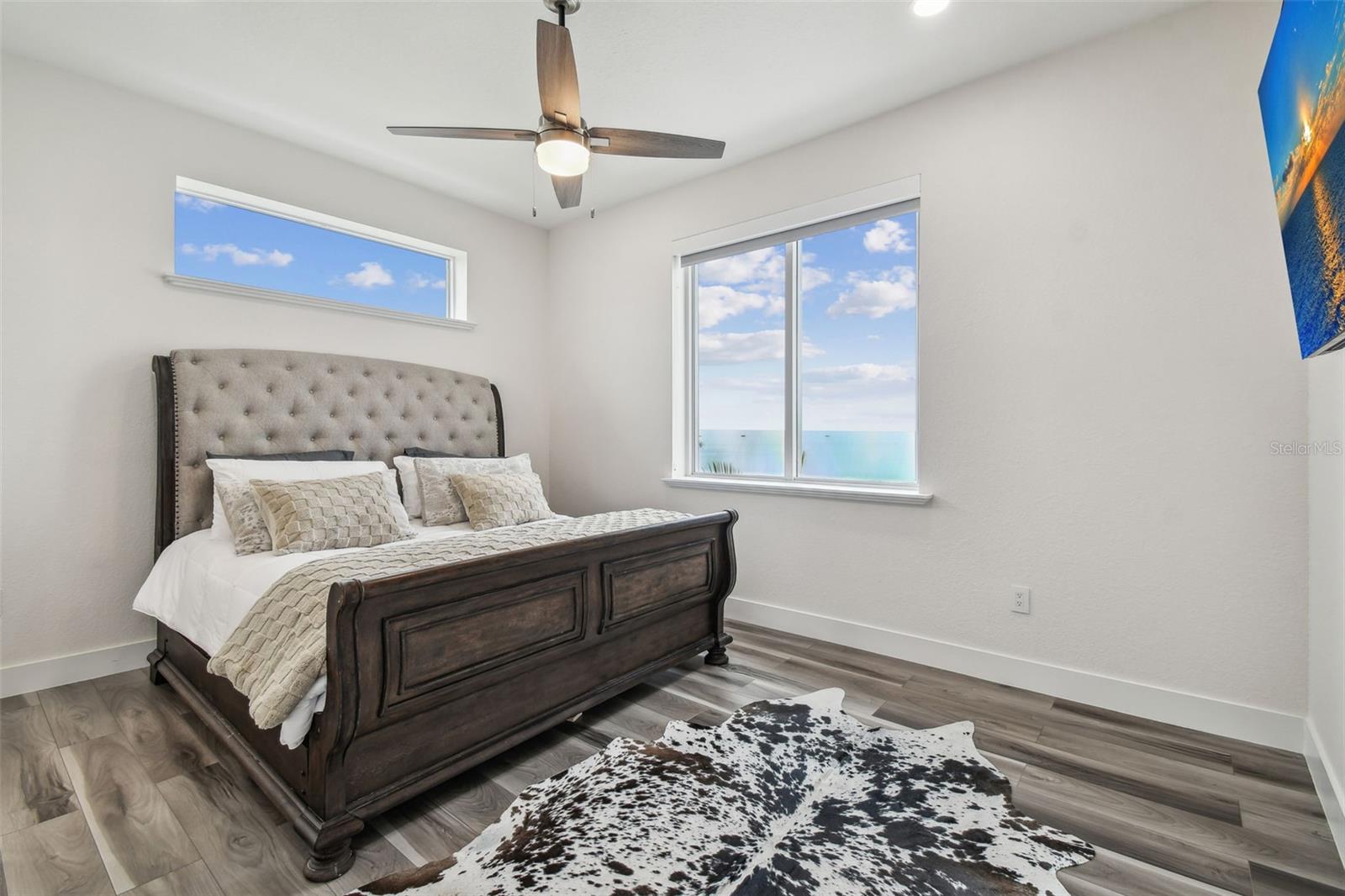 HARBORPOINTE - Residential