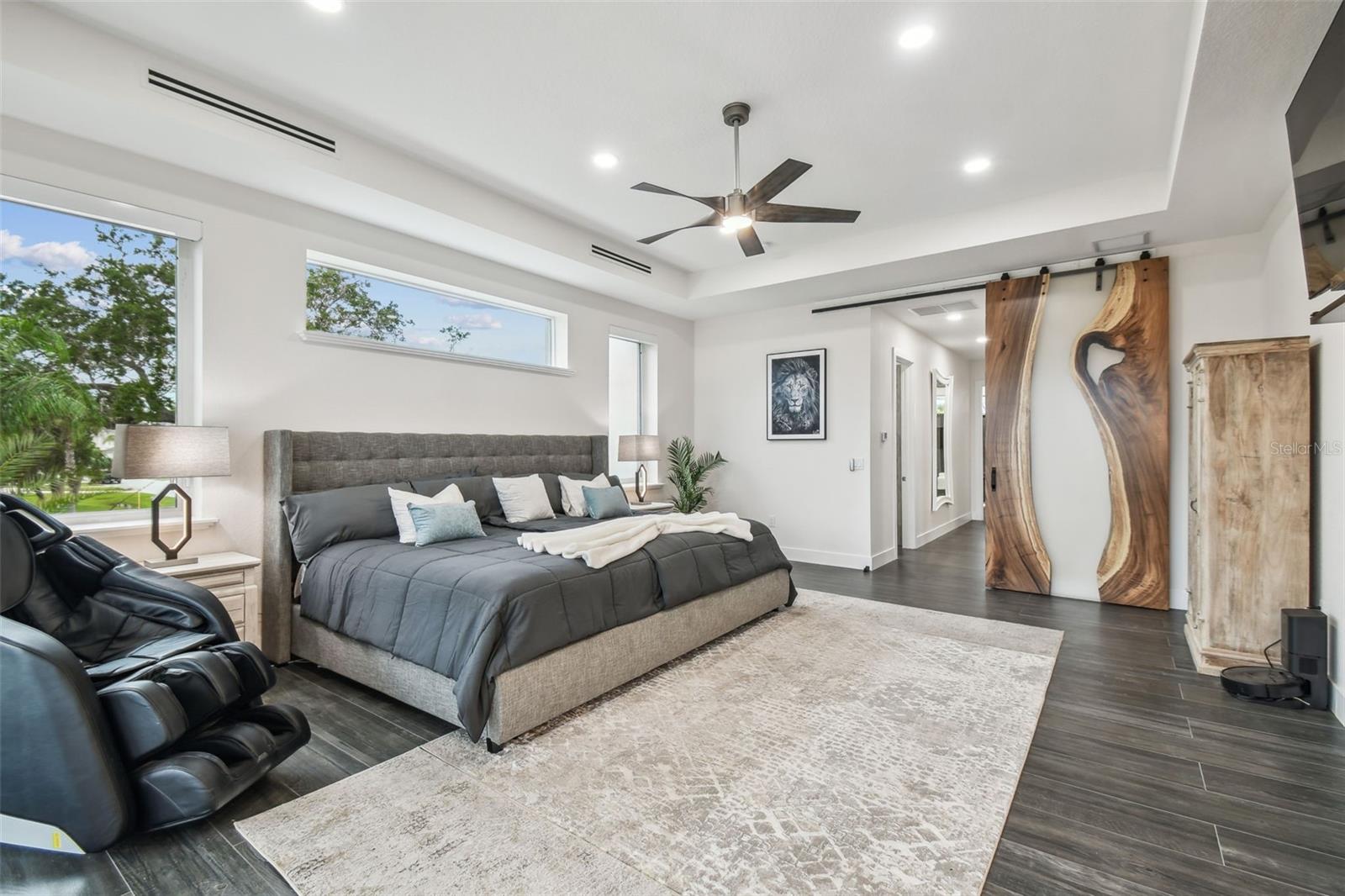 HARBORPOINTE - Residential